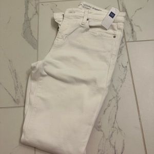 Brand New Gap Jeans!!
